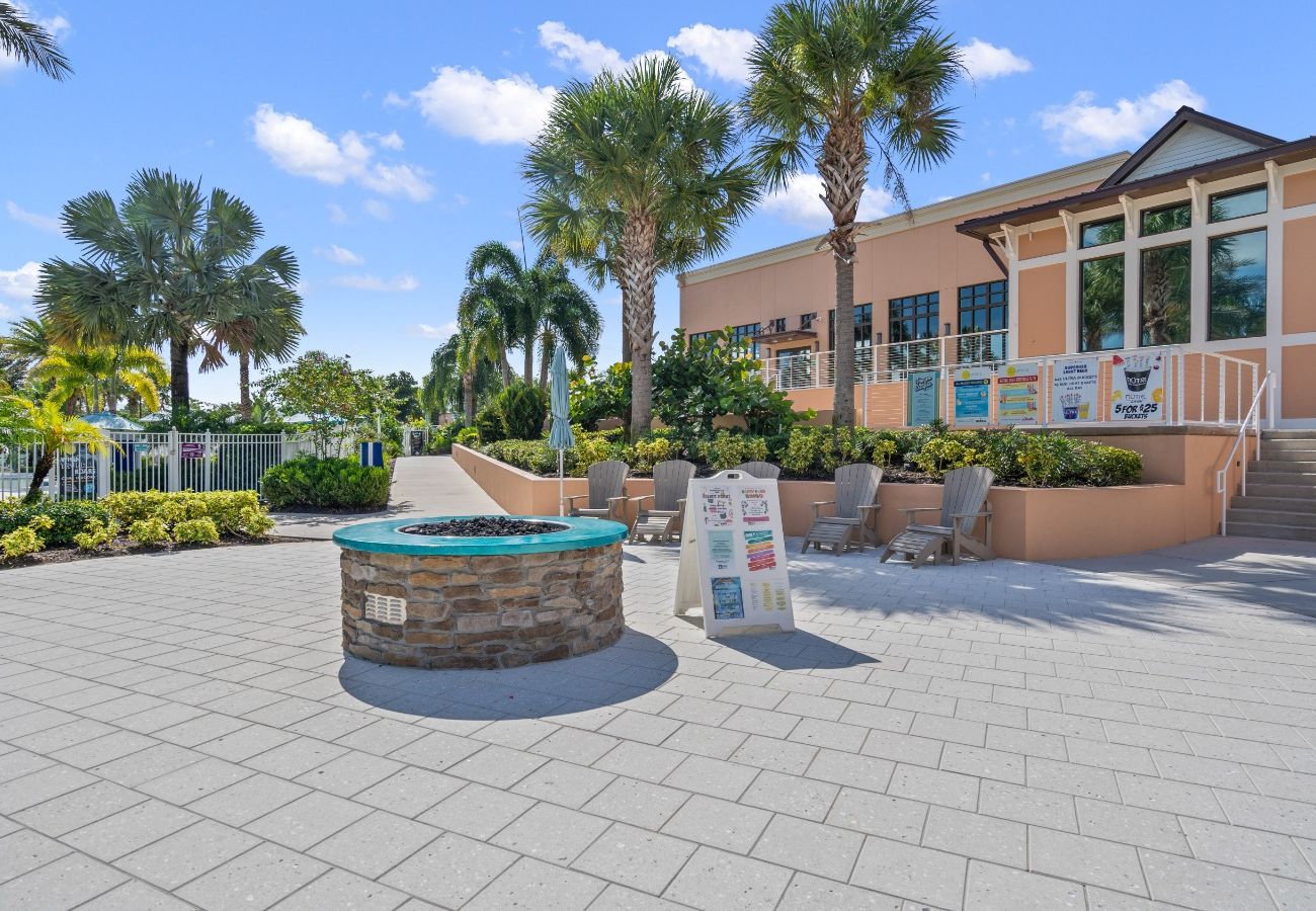 Villa en Kissimmee - Splendid Villa Solara  6Bed/5Bath/Pool/Jacuzzi/18 Min From Disney